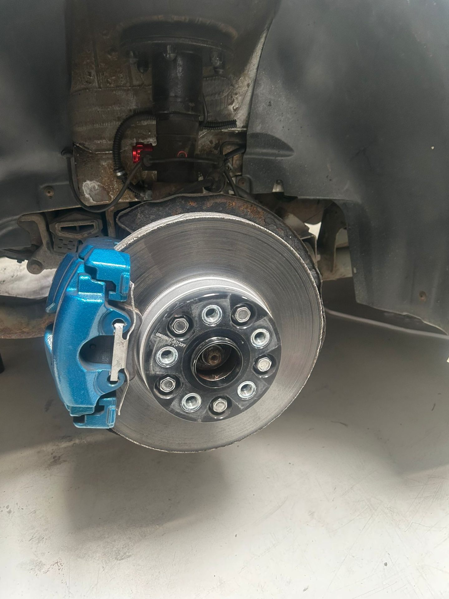 Caliper paint & refresh service